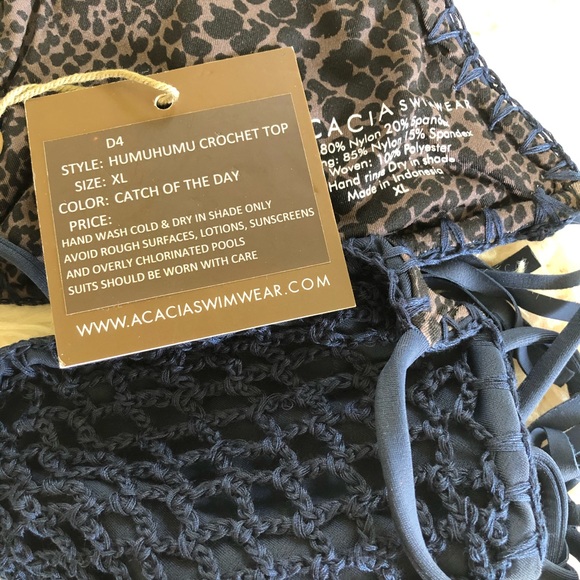 Acacia Humuhumu crochet top in Catch of the Day - Picture 5 of 6